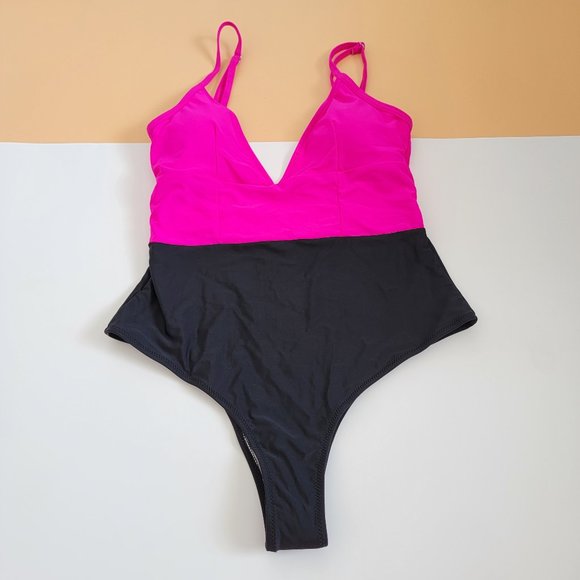 Color Block Women One Piece Swimsuit size M NWOT - Picture 1 of 9